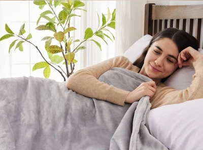 بطانية كهربائية فوق بطانية